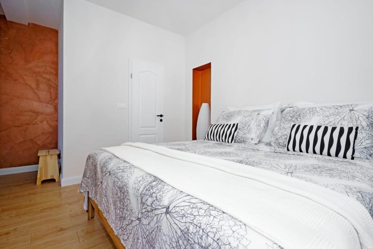 Justiniana Apartment Kastela Exterior photo
